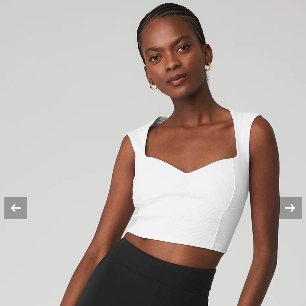 Alo Yoga Ribbed Sweatheart Short Sleeve